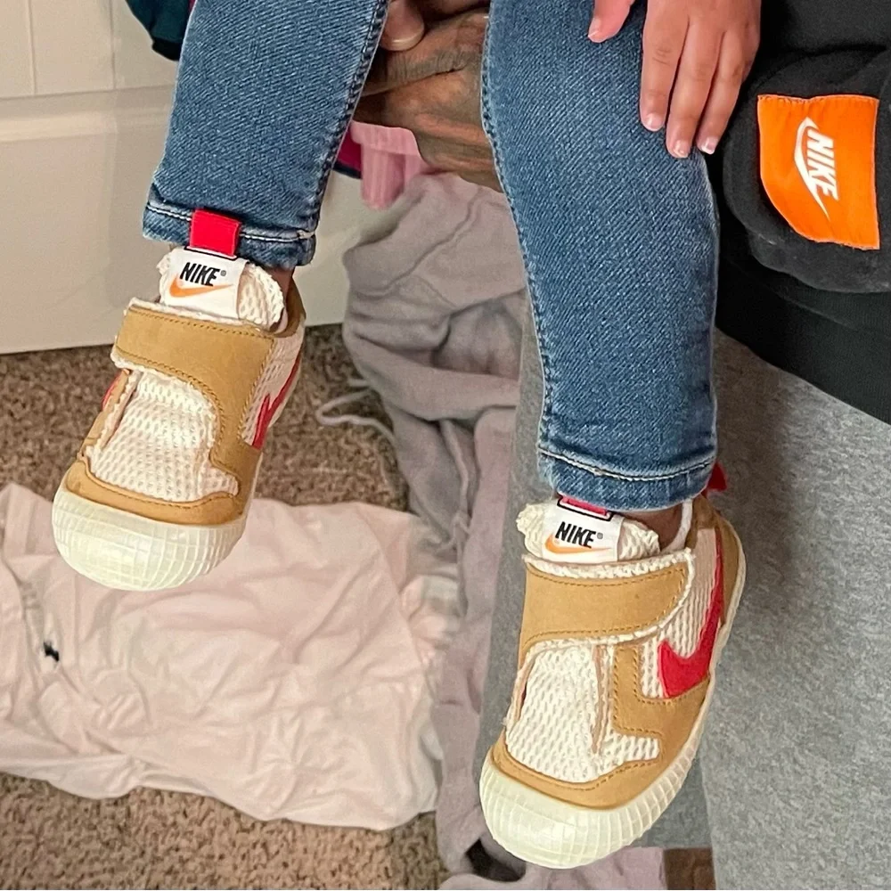 💢RARE❗️SIZE 4C Mars Yard - Picture 1 of 3